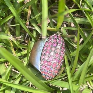 Sparkling pink bling chunky statement jewelry costume cocktail ring, size 8